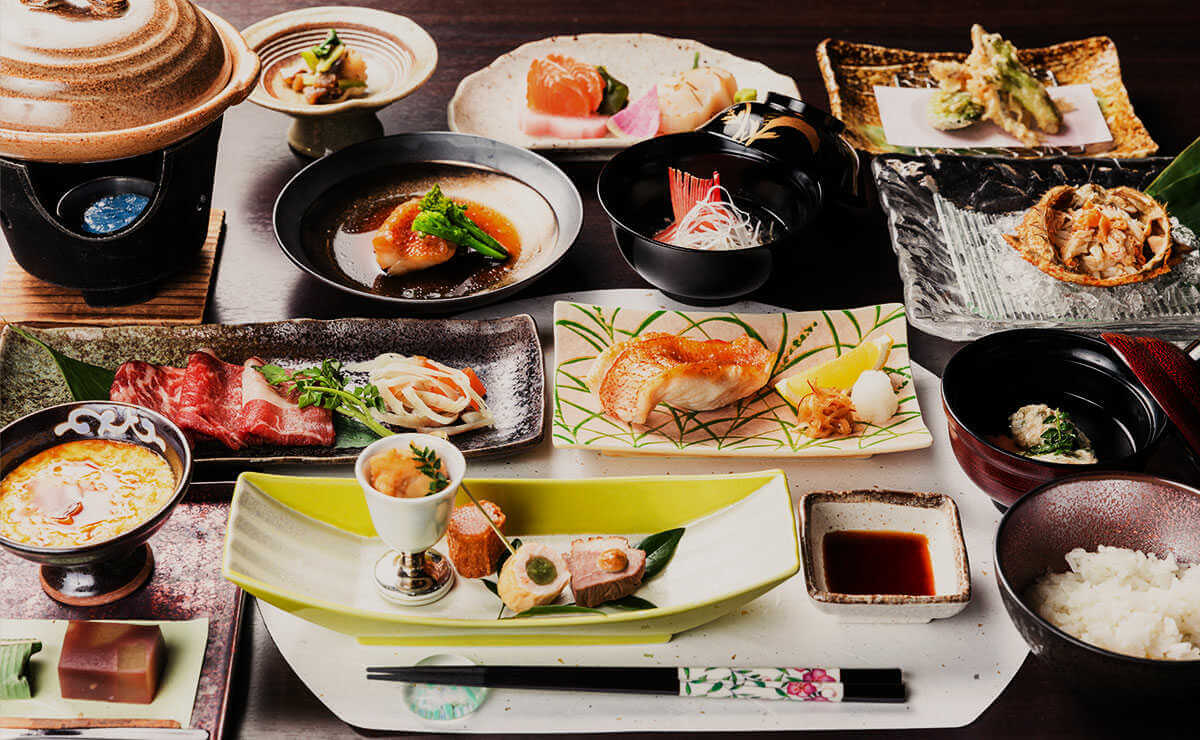 Seasonal Kaiseki Cuisine